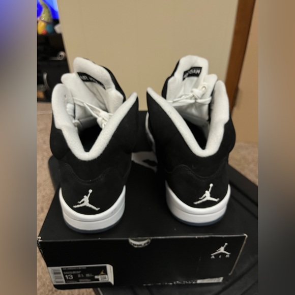 Air Jordan 5 Moonlight - Picture 3 of 5